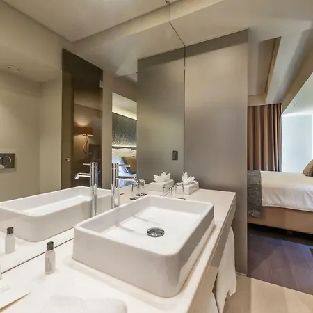 Ξενοδοχείο Deluxe Suites At Gardens Φουνκάλ